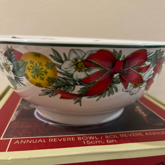 713. NIB SPODE CHRISTMAS TREE 2017 REVERE BOWL - Picture 2 of 9